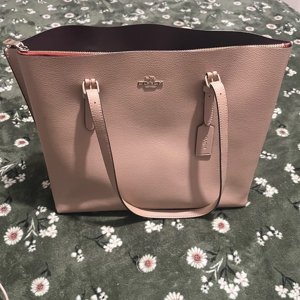 Coach Beige Leather Tote Bag